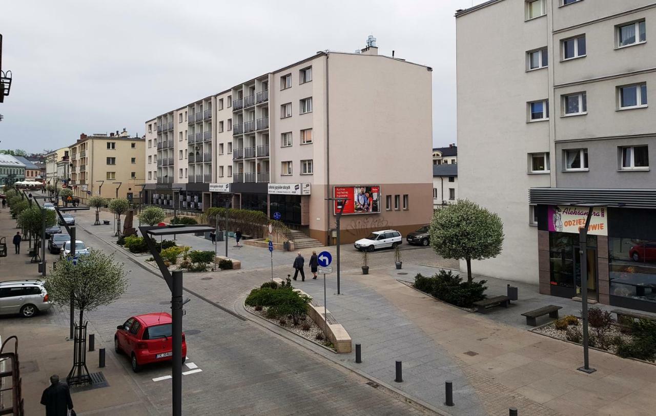 Apartament "Cleopatra 5" przy Rynku z parkingiem Apartment Kielce Bagian luar foto