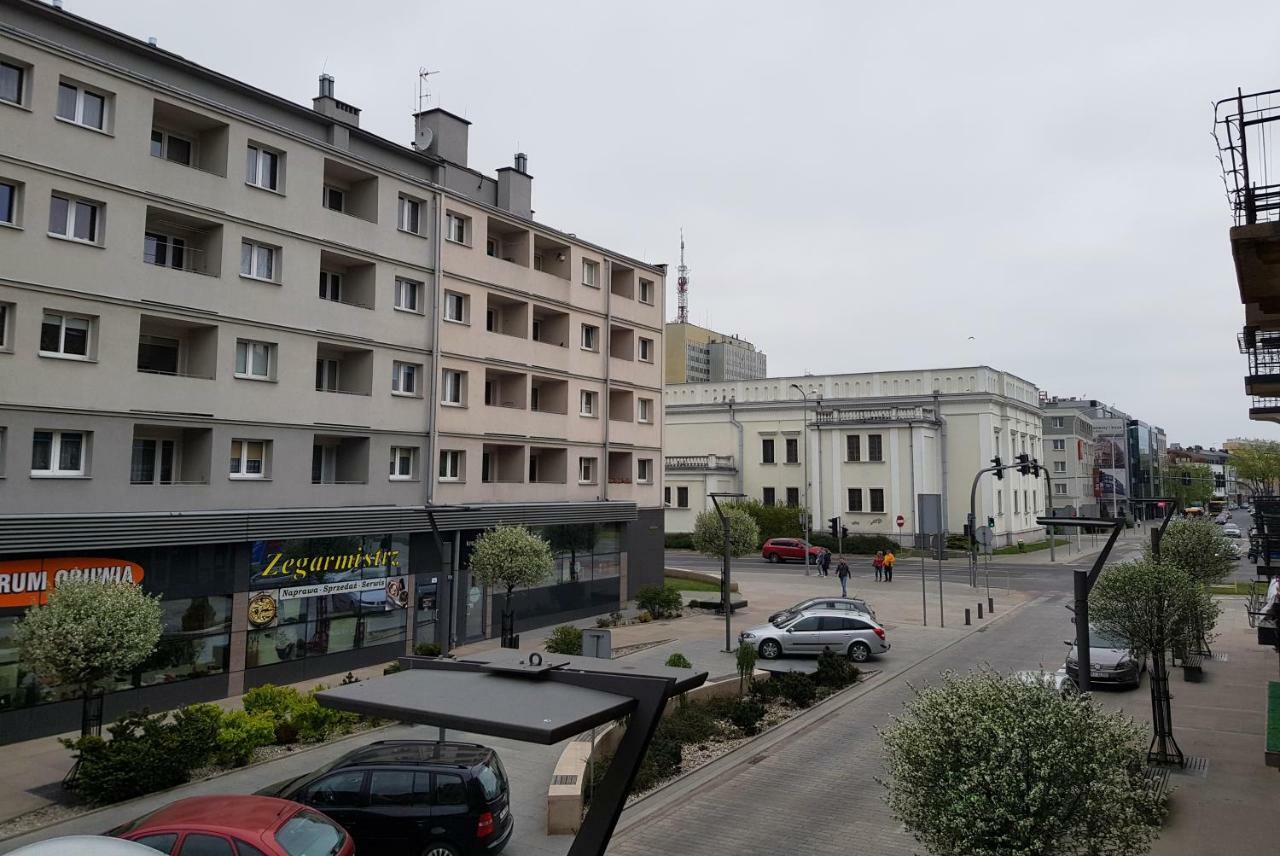 Apartament "Cleopatra 5" przy Rynku z parkingiem Apartment Kielce Bagian luar foto