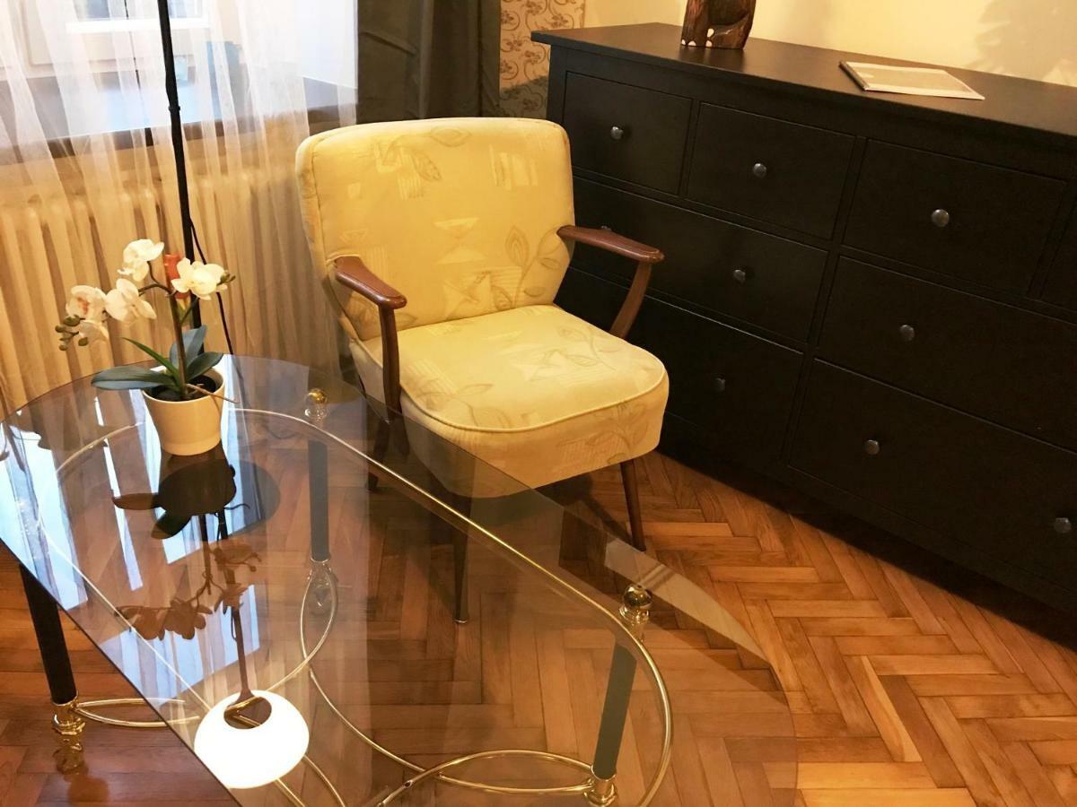 Apartament "Cleopatra 5" przy Rynku z parkingiem Apartment Kielce Bagian luar foto