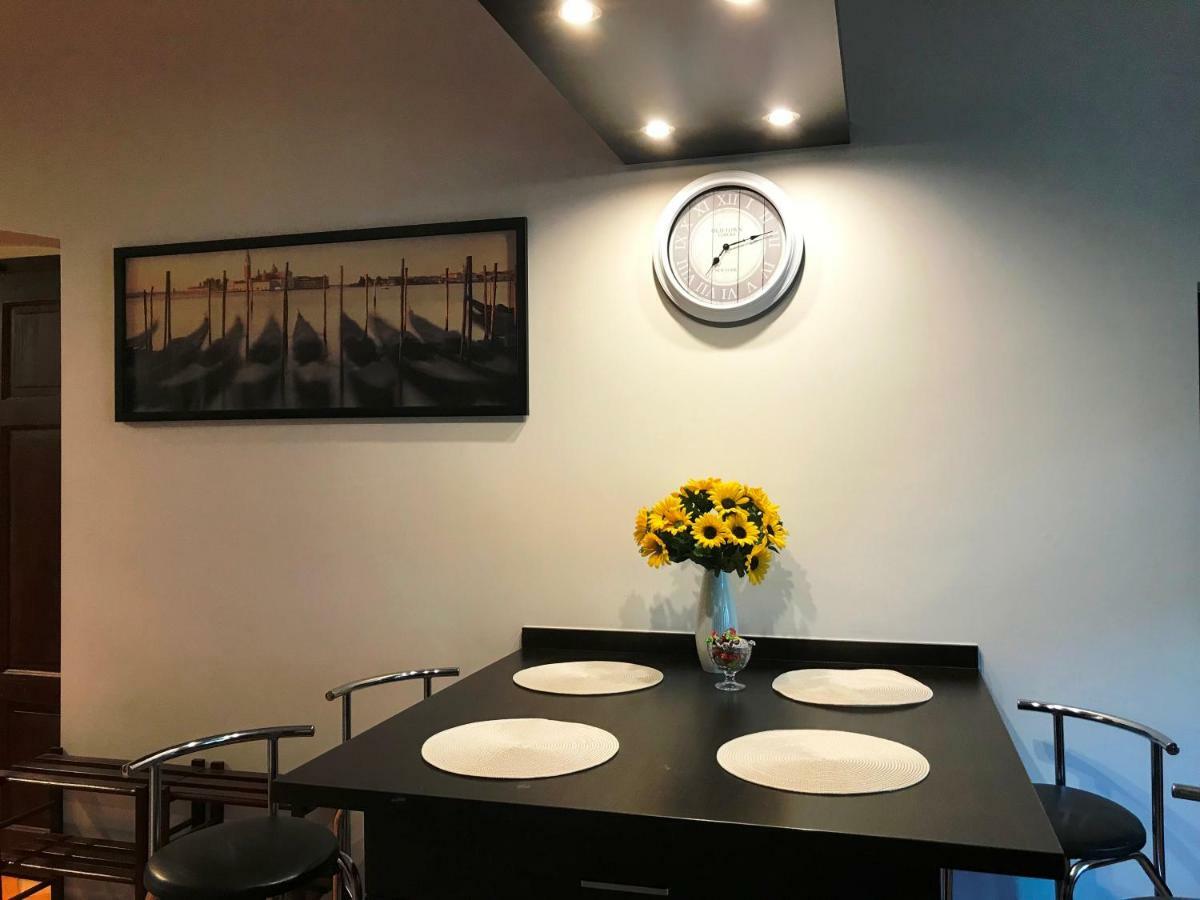 Apartament "Cleopatra 5" przy Rynku z parkingiem Apartment Kielce Bagian luar foto